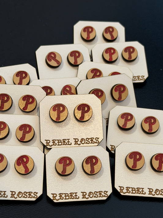 Phils wooden stud earrings